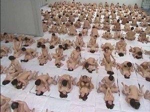 500 person Japanese orgy